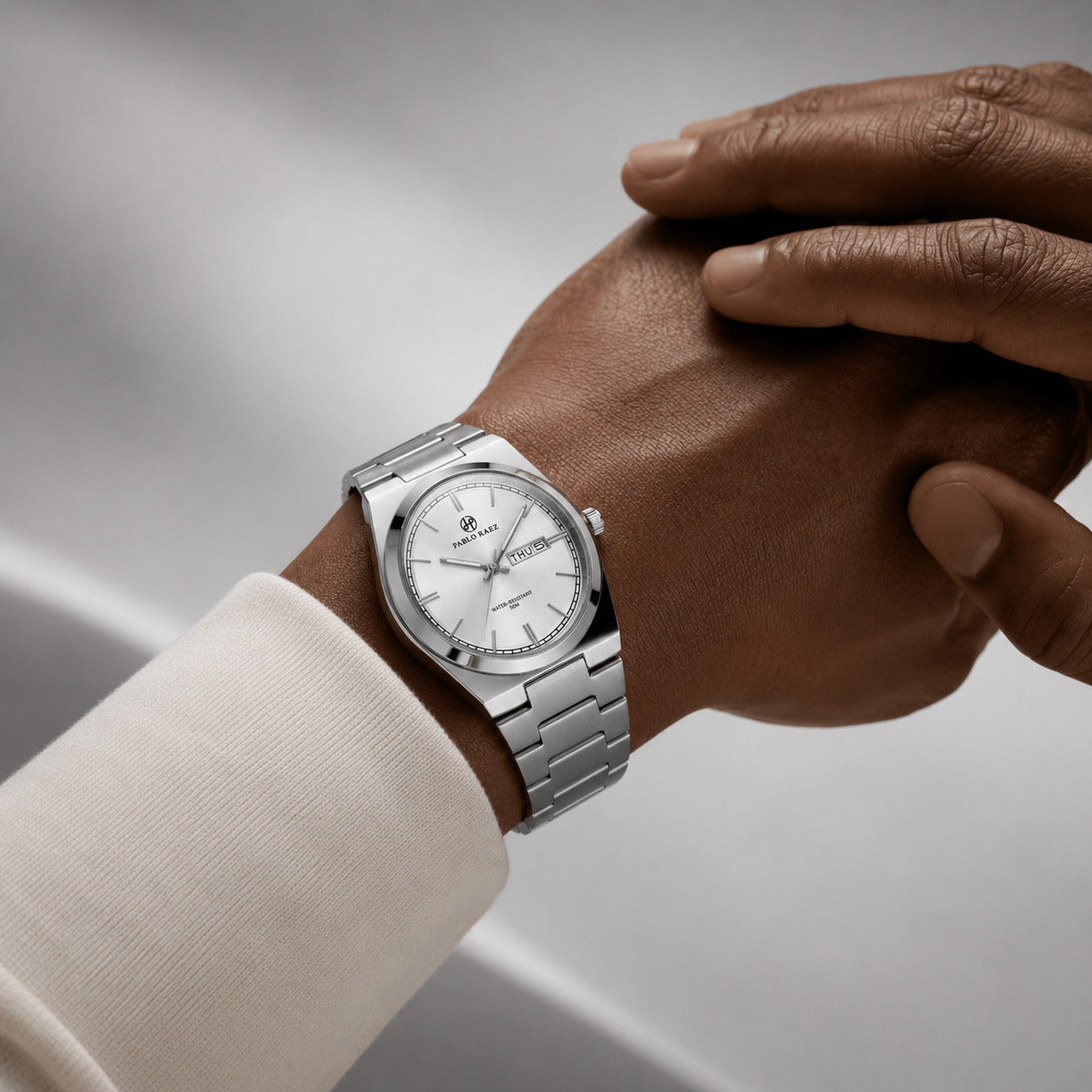 Ashton Raez White 40mm